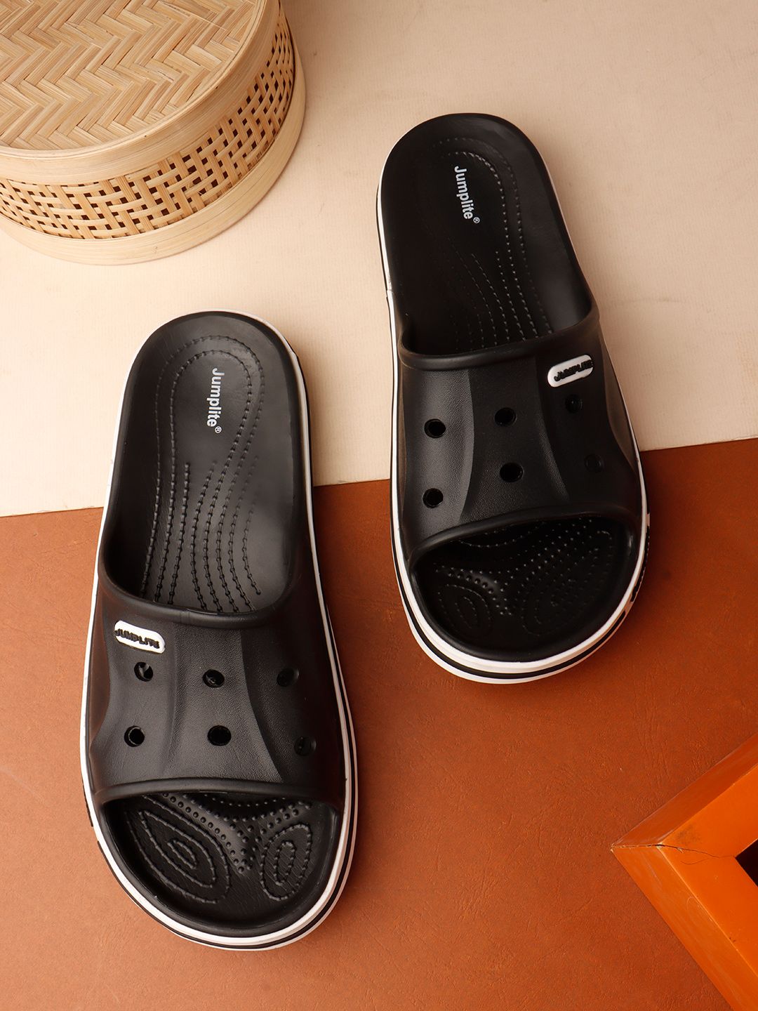 JUMPLITE Men Colourblocked Sliders