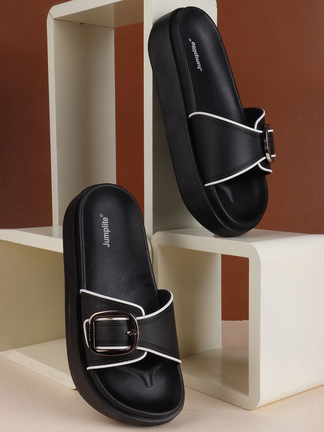 JUMPLITE Women Buckle Detail Sliders